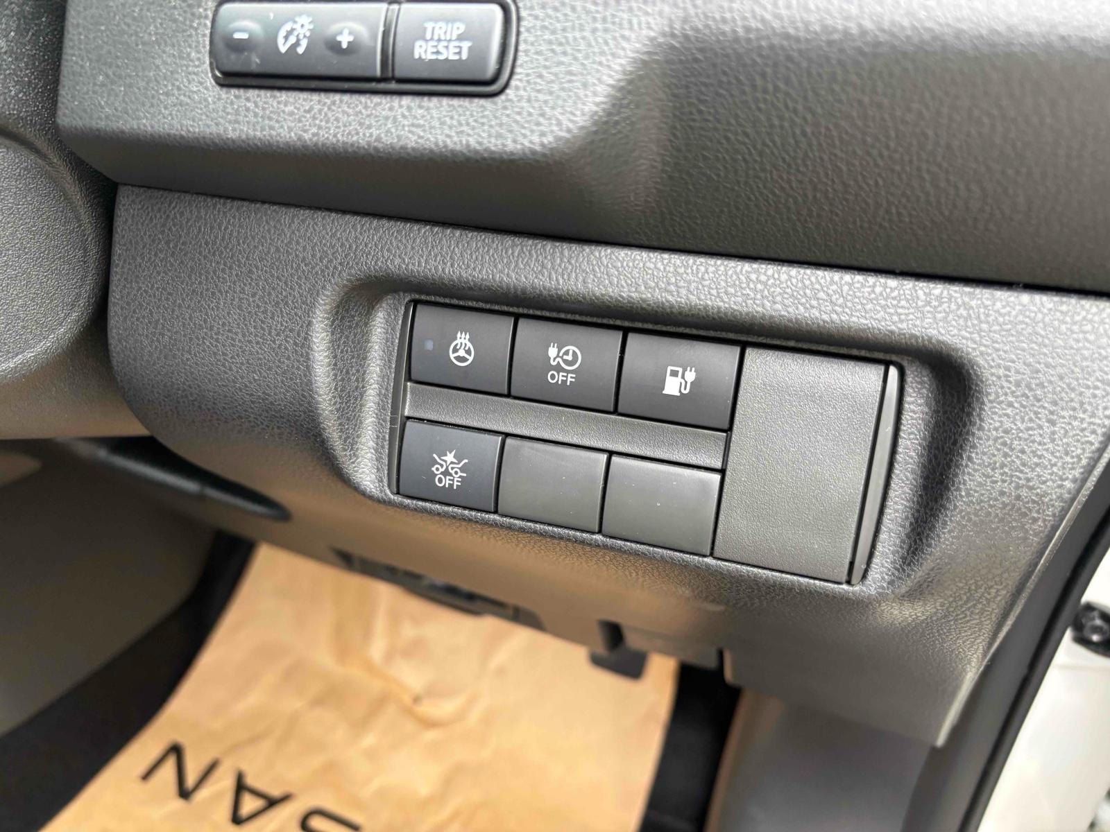 NISSAN LEAF X V SMART Image 23