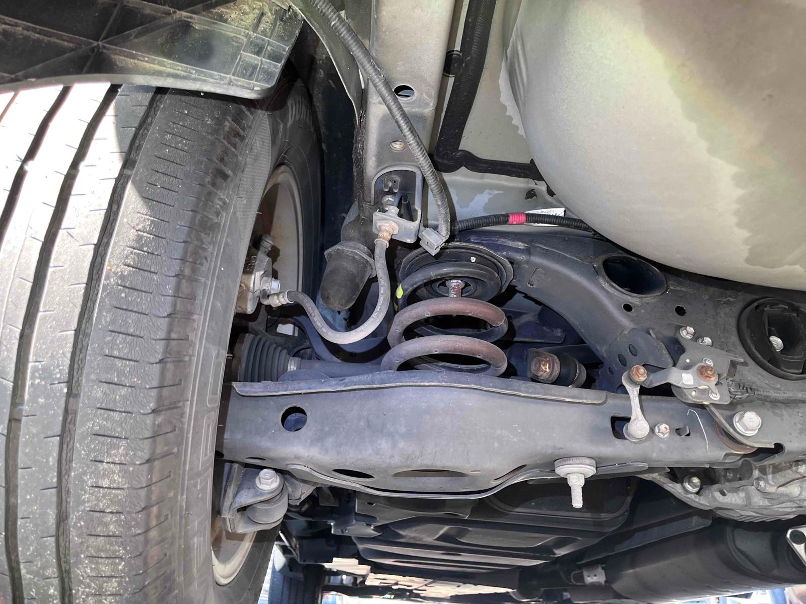 TOYOTA HARRIER 4WD ELEGANCE Image 23
