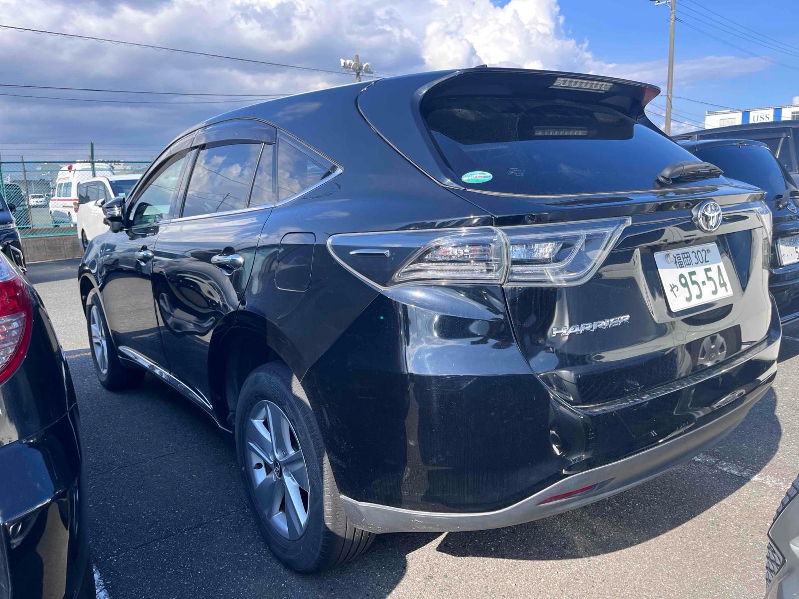 TOYOTA HARRIER 4WD ELEGANCE Image 2