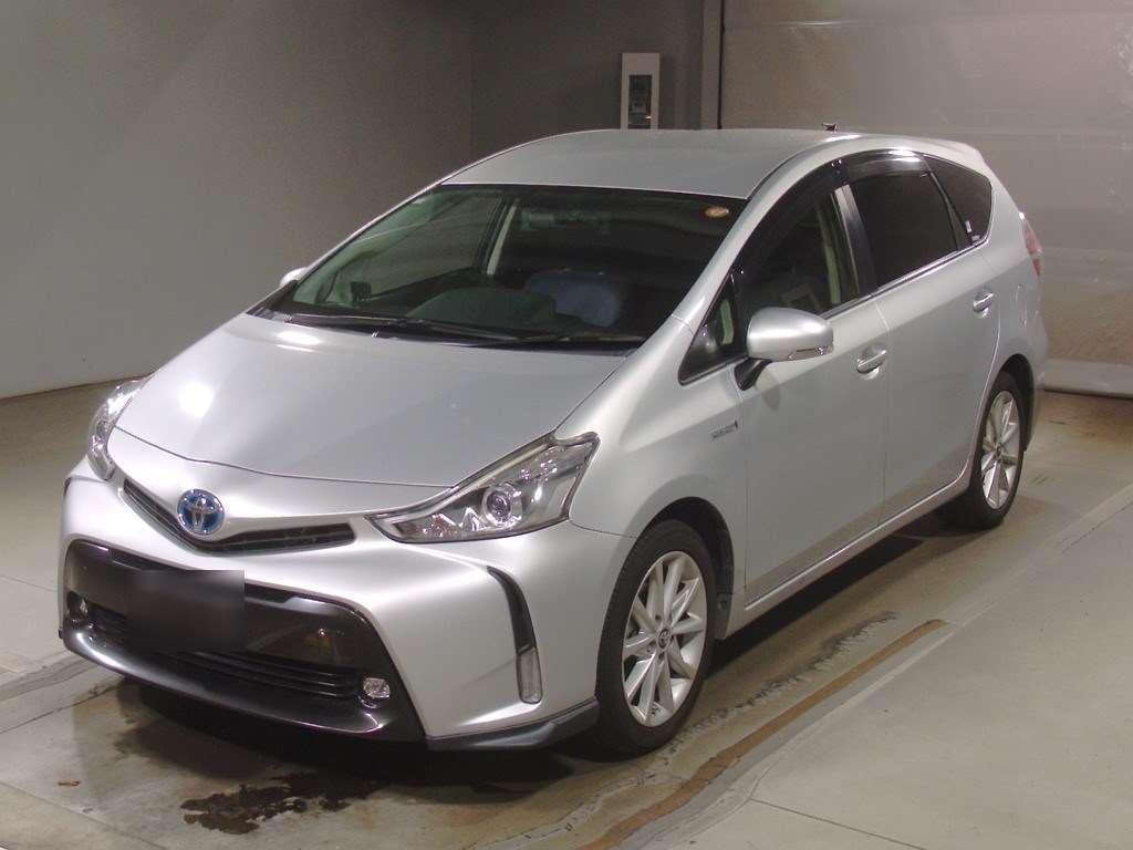TOYOTA PRIUS ALPHA S TOURINGSELECTION Image 3