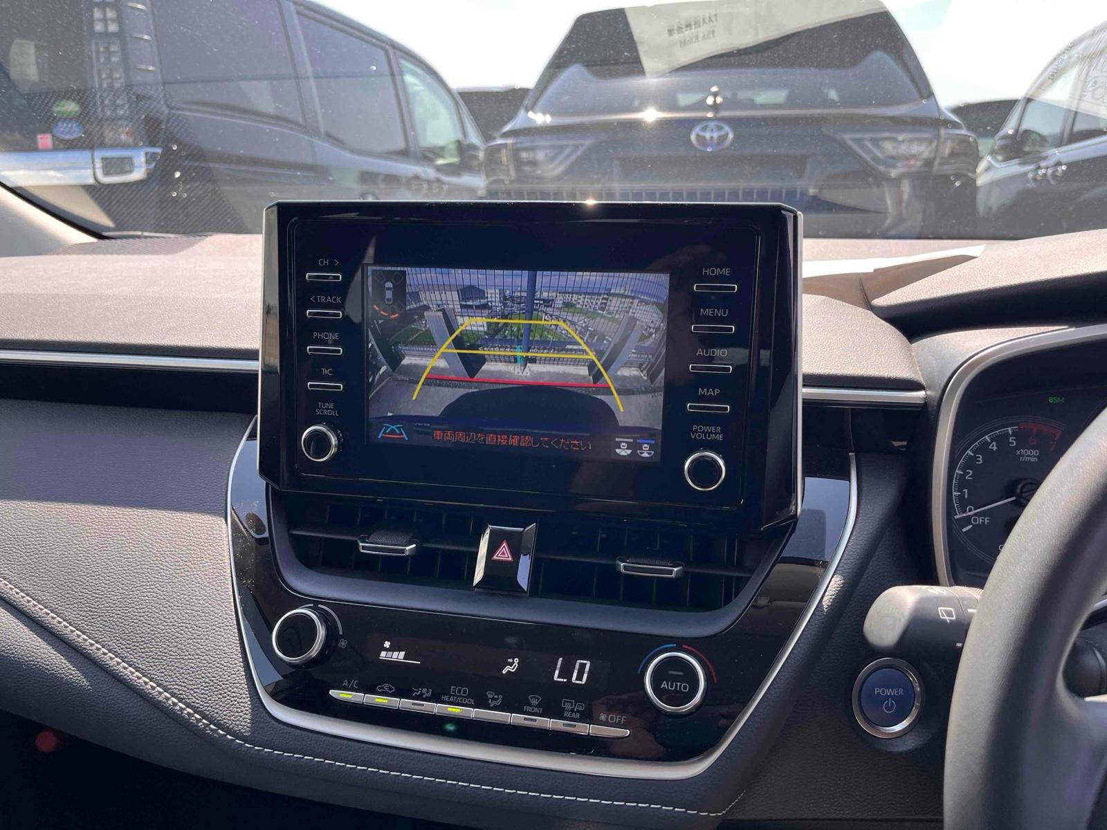 TOYOTA COROLLA TUOURING HYBRID S Image 14