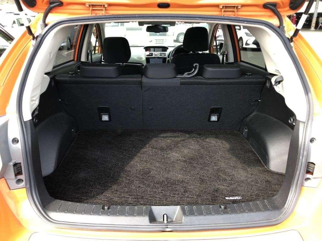 SUBARU XV HYBRID 2.0I EYESIGHT 4WD Image 10