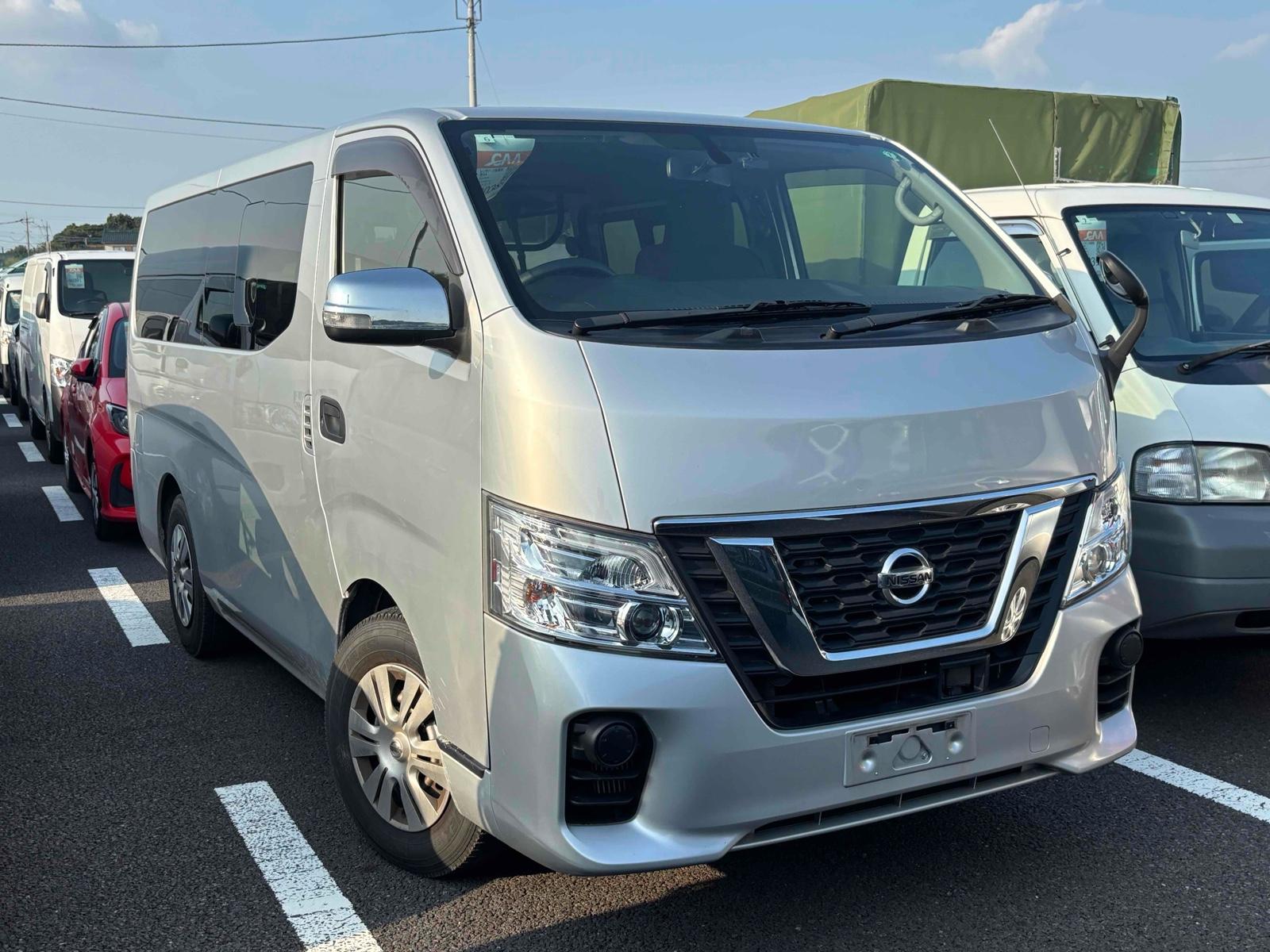 2020 Nissan NV350 CARAVAN VAN 119,000 km