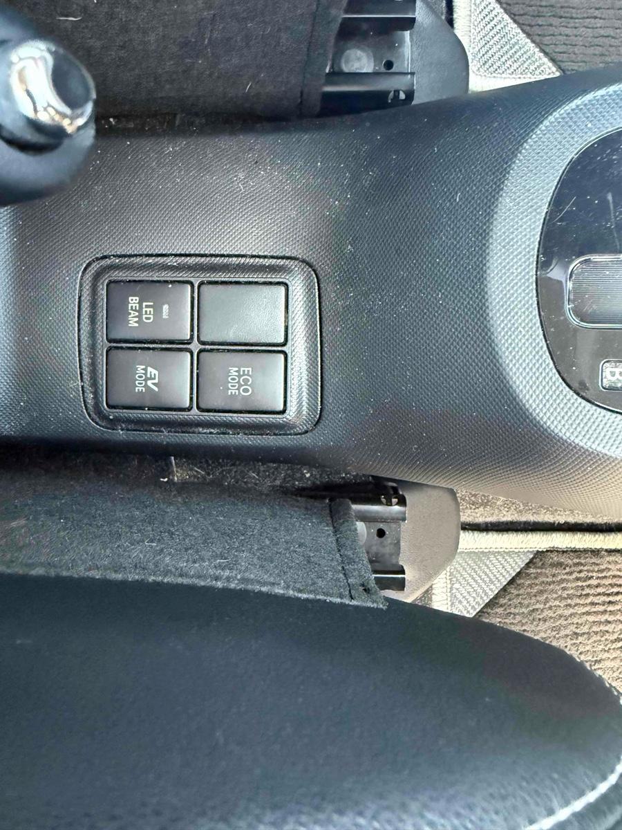TOYOTA AQUA G G'S Image 14