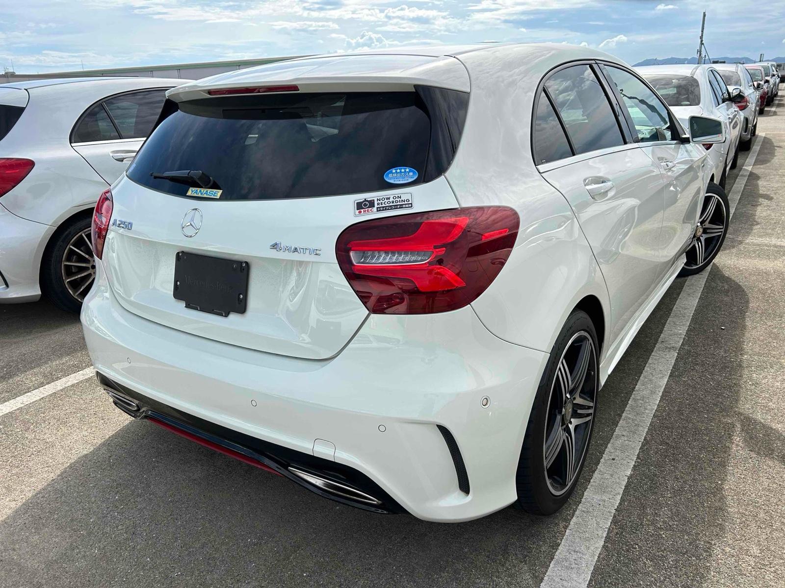MERCEDES BENZ BENZ A CLASS A250 SPORT Image 2