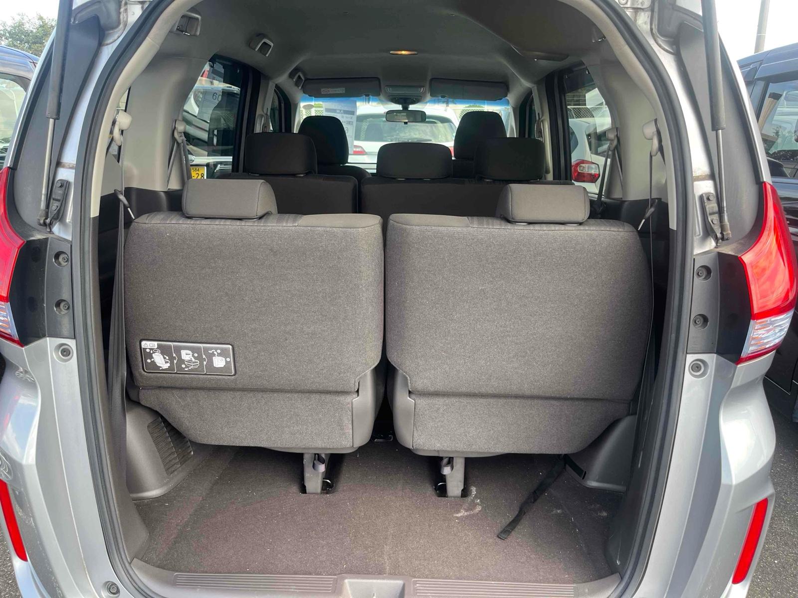 HONDA FREED HYBRID G Image 14