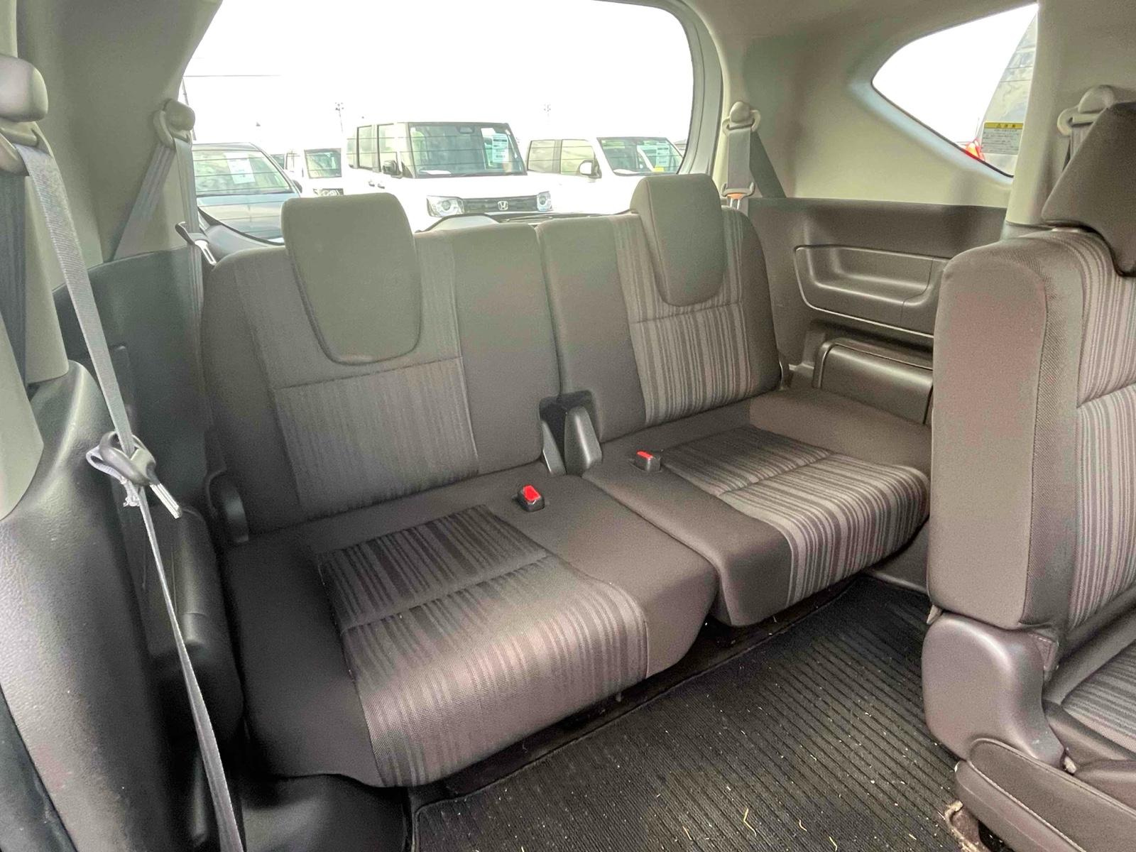HONDA FREED HYBRID G Image 13