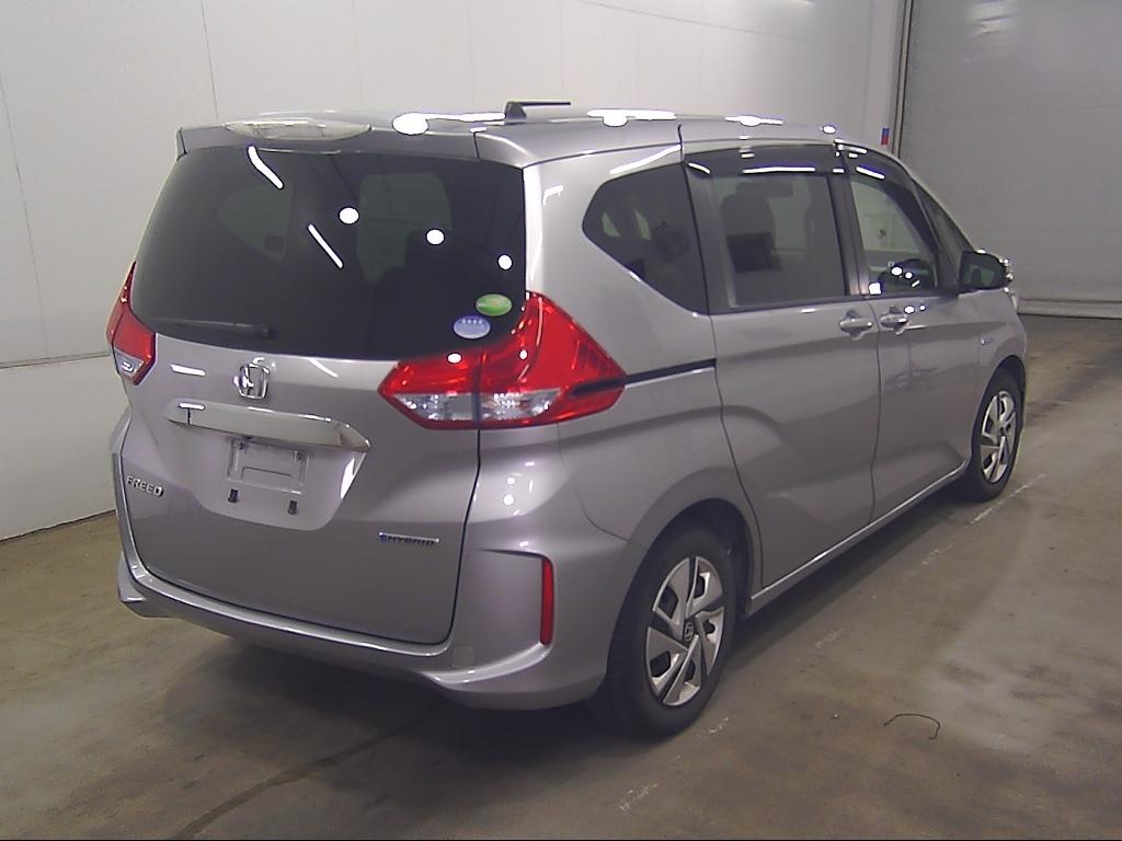 HONDA FREED HYBRID G Image 4