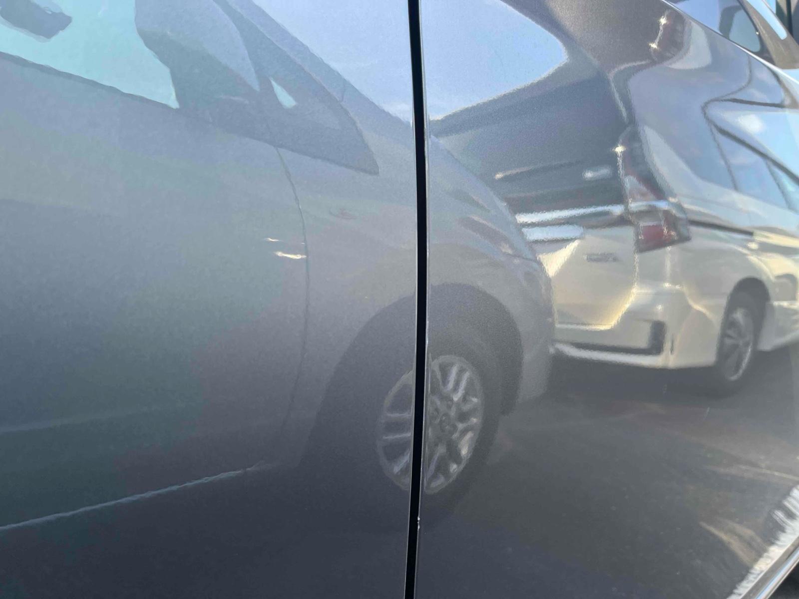NISSAN SERENA X Image 13
