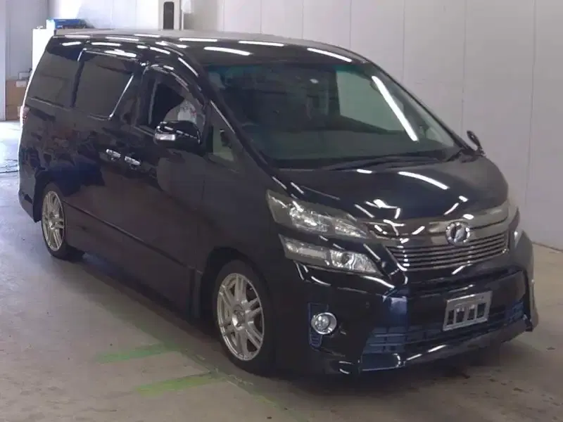 TOYOTA VELLFIRE 2.4Z Image 3