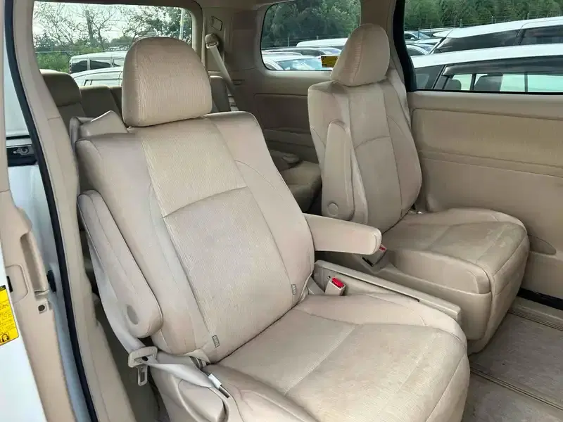 TOYOTA VELLFIRE HYBRID X 4WD Image 19