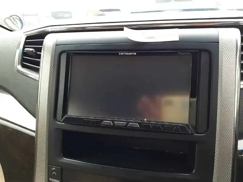 TOYOTA VELLFIRE HYBRID X 4WD Image 10