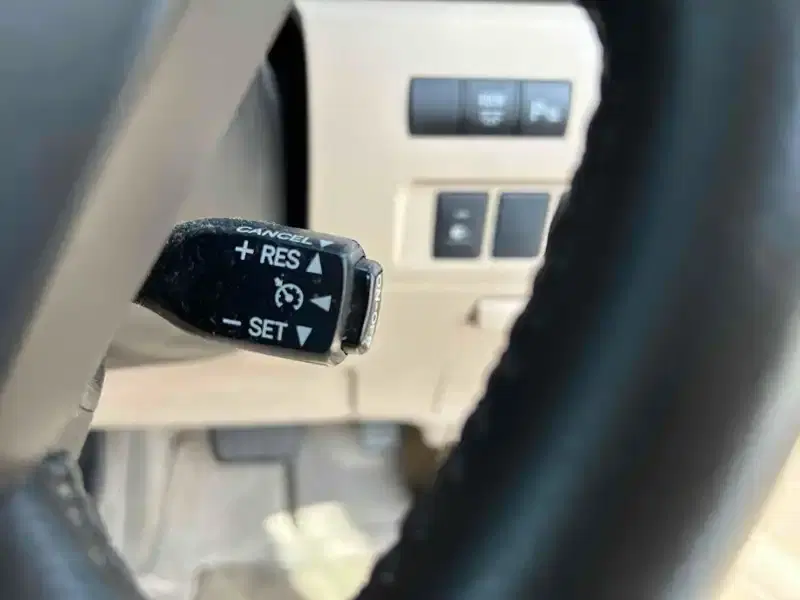TOYOTA VELLFIRE HYBRID X 4WD Image 15