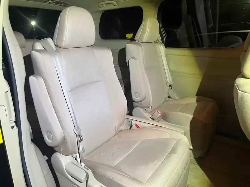TOYOTA VELLFIRE HYBRID 4WD X Image 5