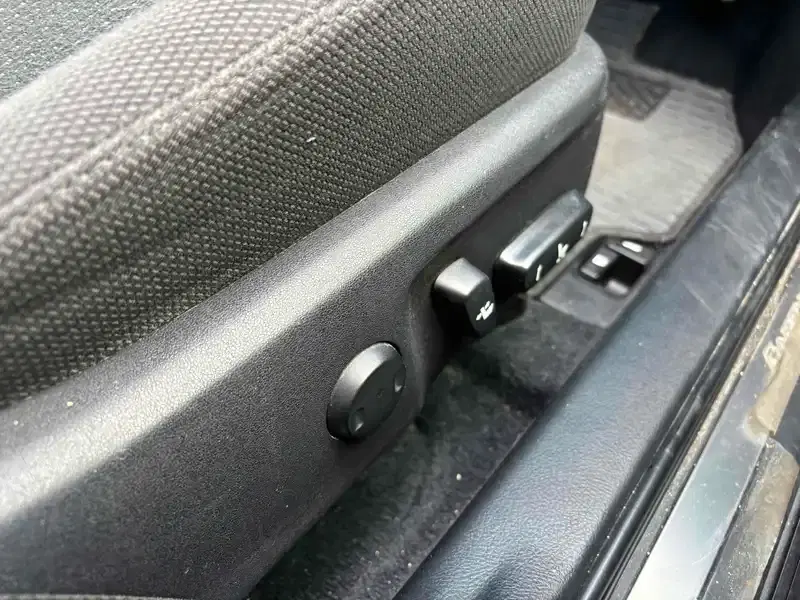 TOYOTA CAMRY HYBRID G PACKAGE Image 22