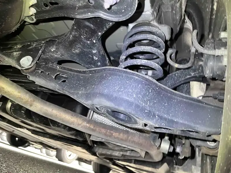 TOYOTA CAMRY X Image 17