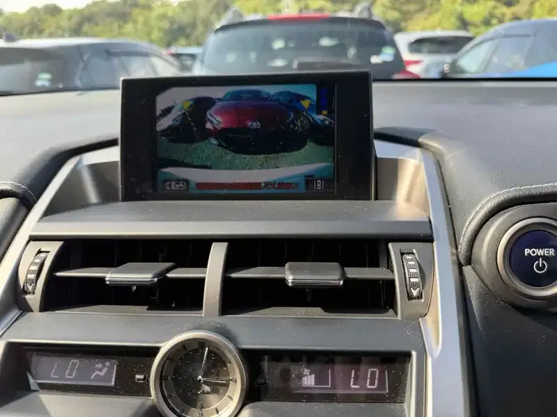 LEXUS NX NX300H I PACKAGE Image 13