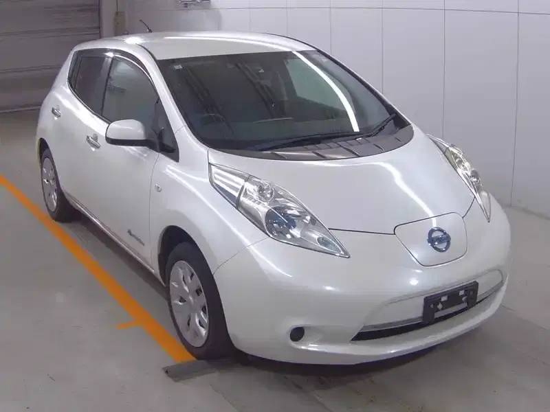 NISSAN LEAF  Image 3