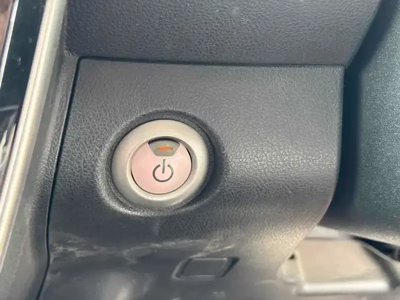 NISSAN LEAF 24X Image 9