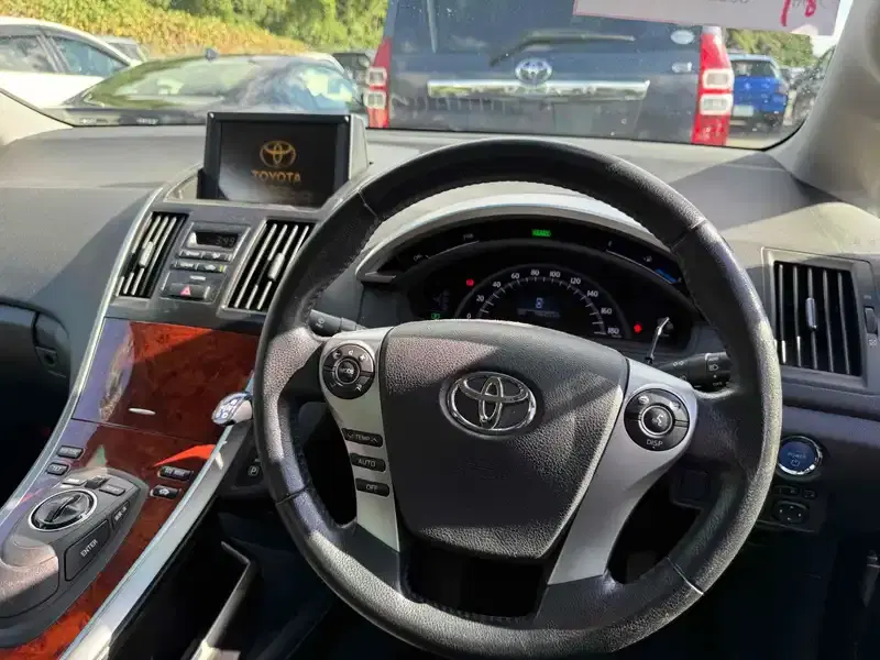 TOYOTA SAI S Image 9