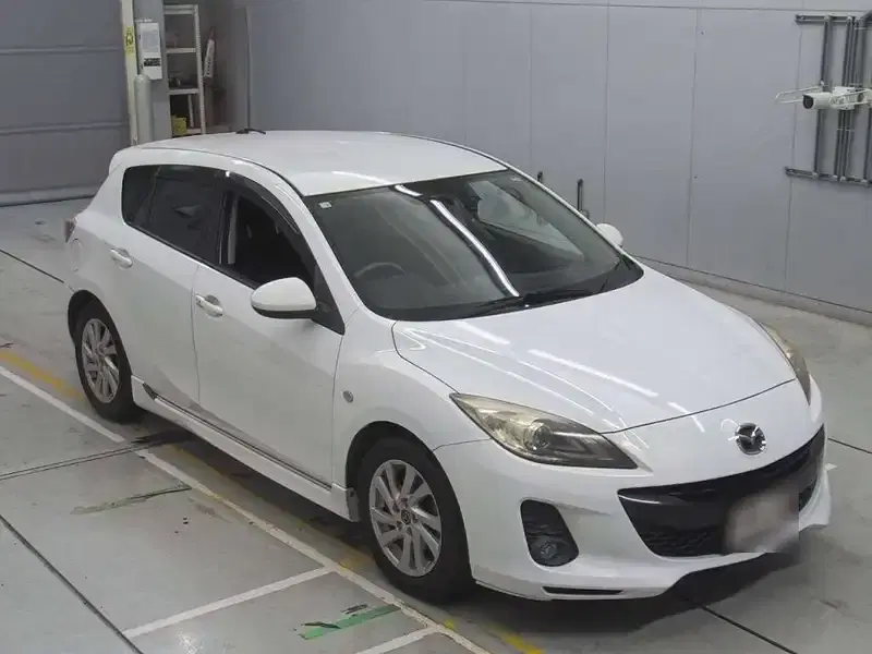 MAZDA AXELA SPORTS 15S Image 6