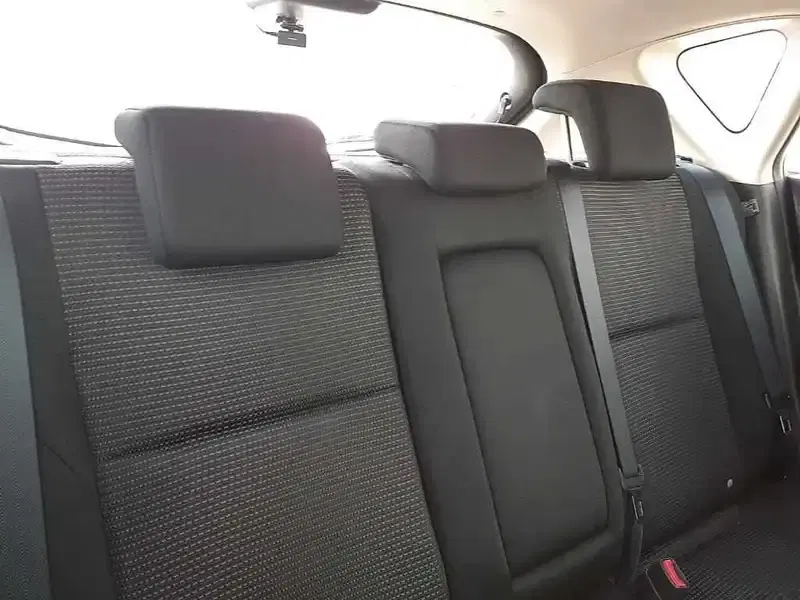 MAZDA AXELA SPORTS 15S Image 9