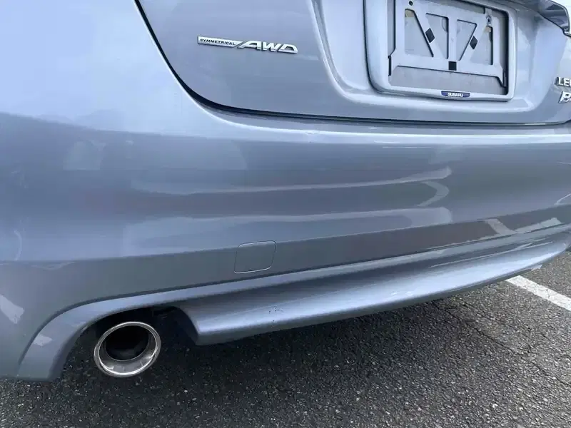 SUBARU LEGACY B4 LIMITED 4WD Image 21