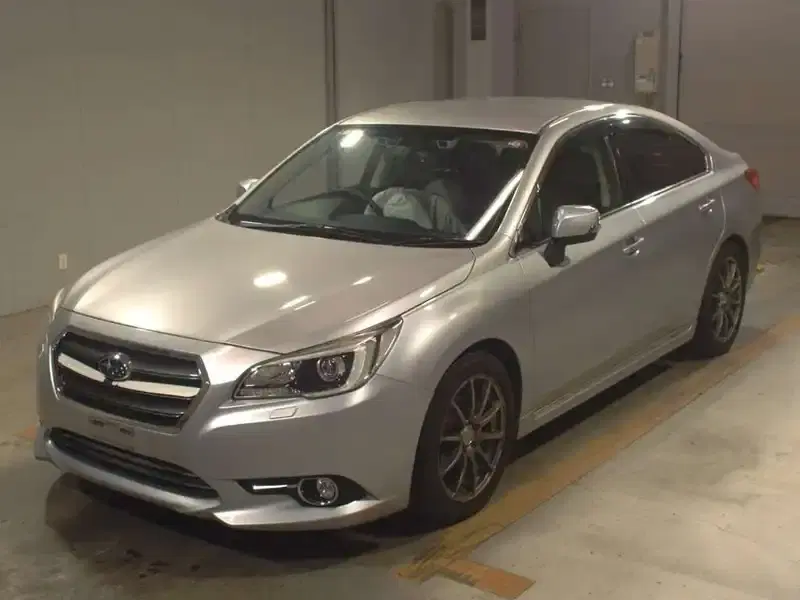 SUBARU LEGACY B4 LIMITED 4WD Image 3