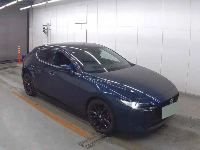 MAZDA 3 FASTBACK X PROACTIVE TOURING SELECTION Image 3