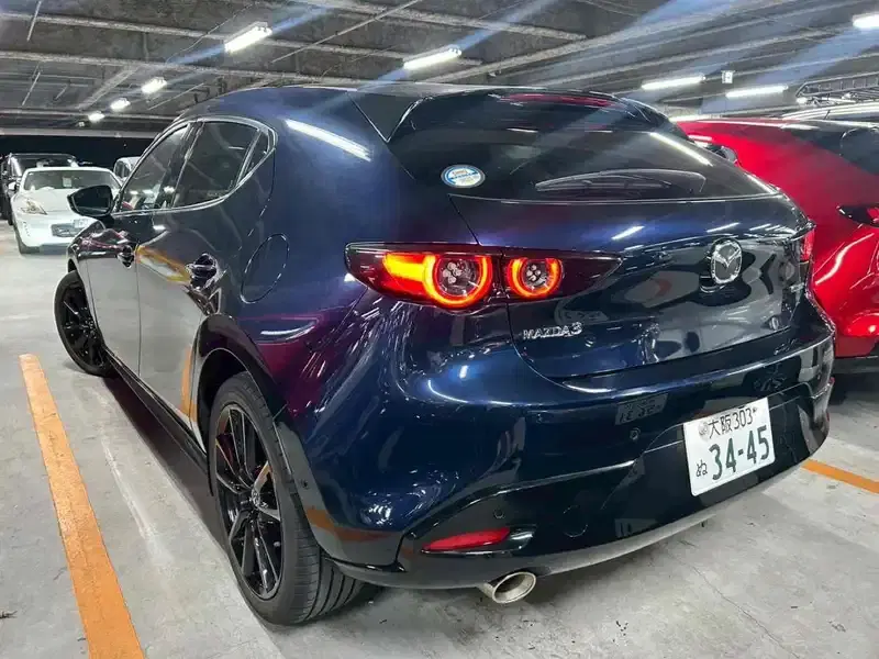MAZDA 3 FASTBACK X PROACTIVE TOURING SELECTION Image 2