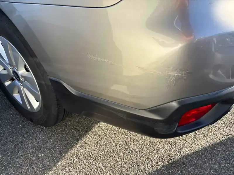 SUBARU OUTBACK 4WD BASE GRADE Image 19