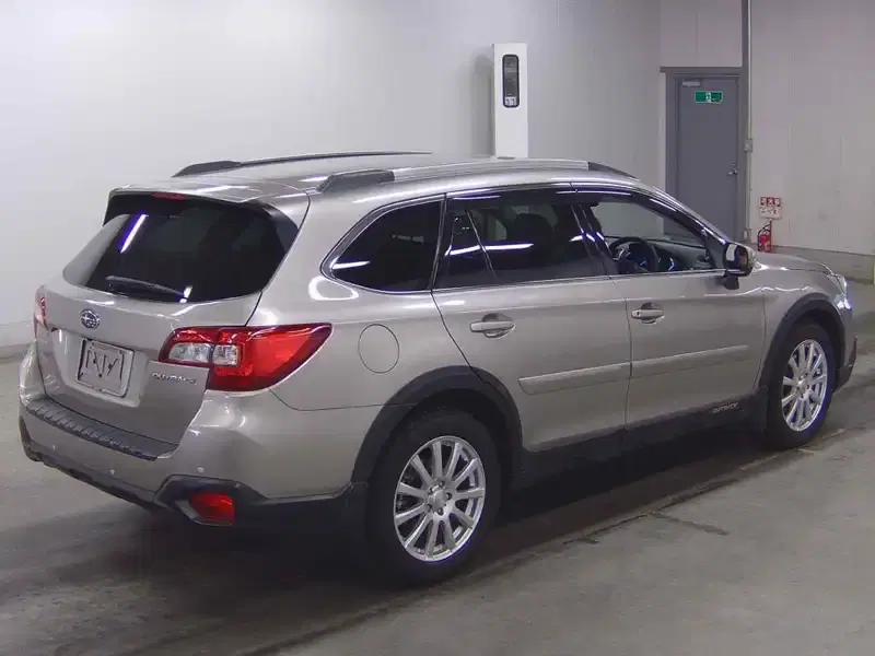 SUBARU OUTBACK 4WD LIMITED SMART EDITION Image 7