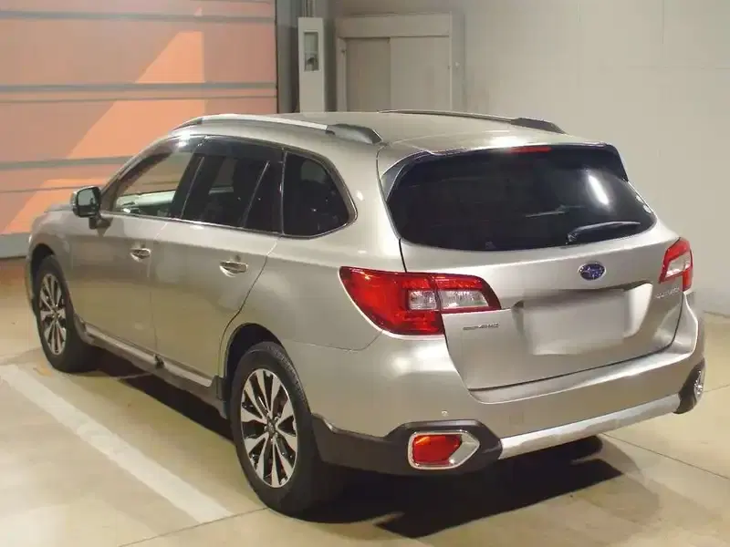 SUBARU LEGACY OUTBACK LIMITED 4WD Image 5