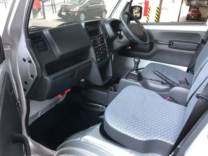 SUZUKI CARRY TRUCK KC 4WD Image 8