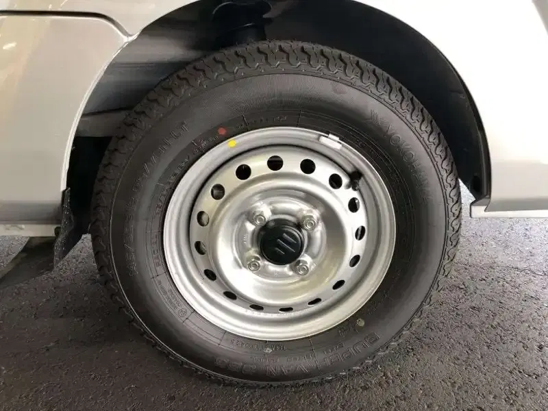 SUZUKI CARRY TRUCK KC 4WD Image 10