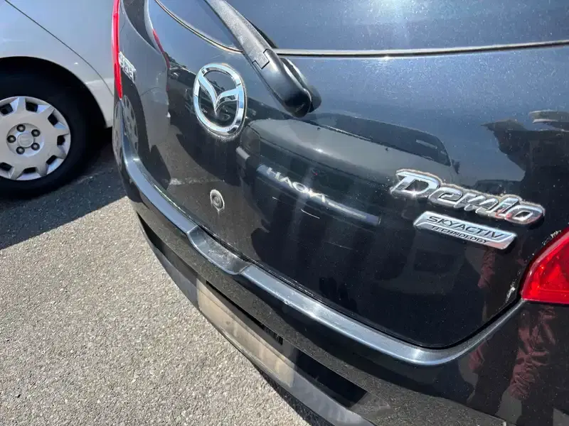 MAZDA DEMIO 13SKYACTIVE SHOOTING STAR Image 9