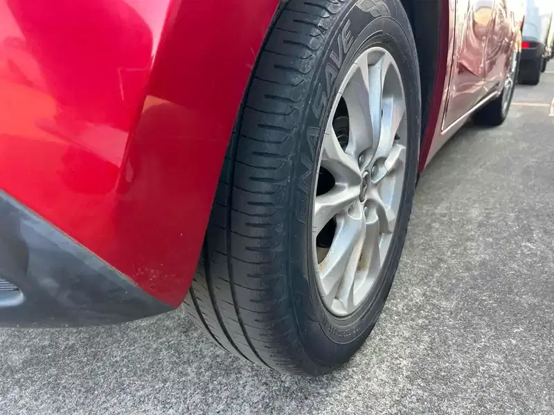 MAZDA DEMIO 13S Image 15