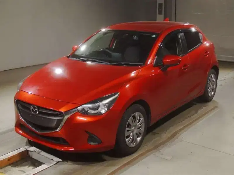MAZDA DEMIO 13S Image 1