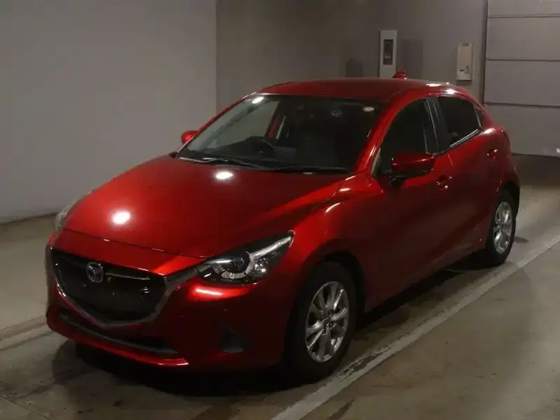 MAZDA DEMIO 15S Image 3