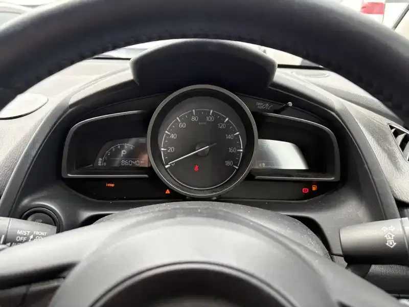 MAZDA DEMIO 15S Image 5