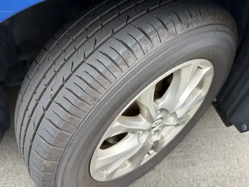 MAZDA DEMIO 15S Image 15