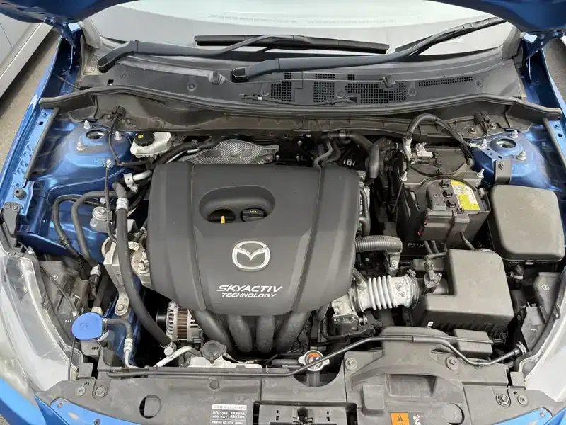 MAZDA DEMIO 15S Image 16