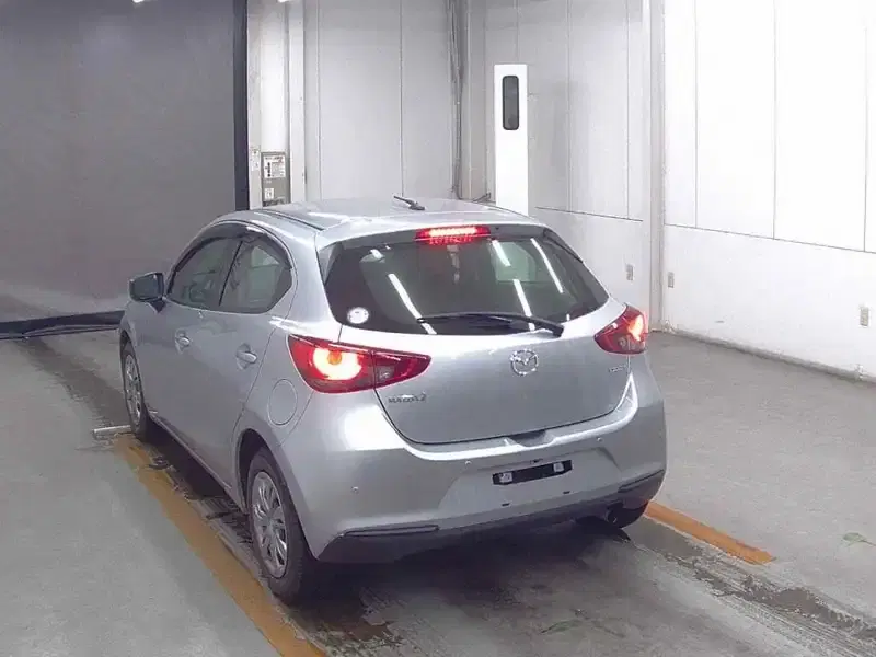 MAZDA 2 15S Image 4