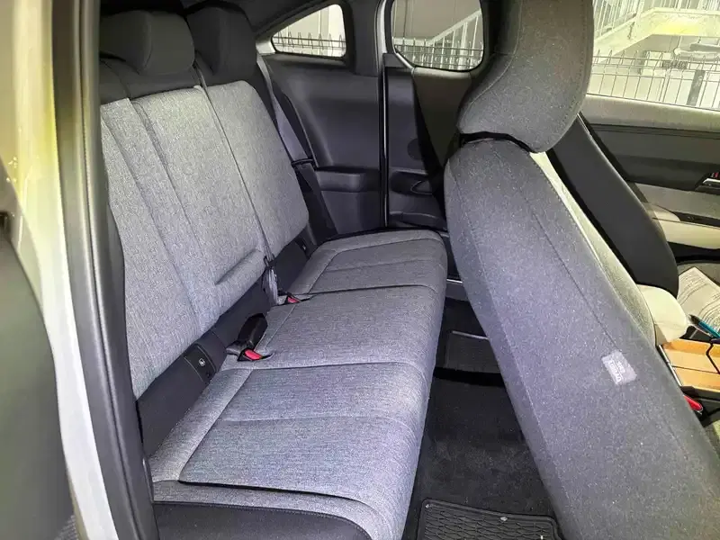 MAZDA MX-30 BASIC PKG Image 4
