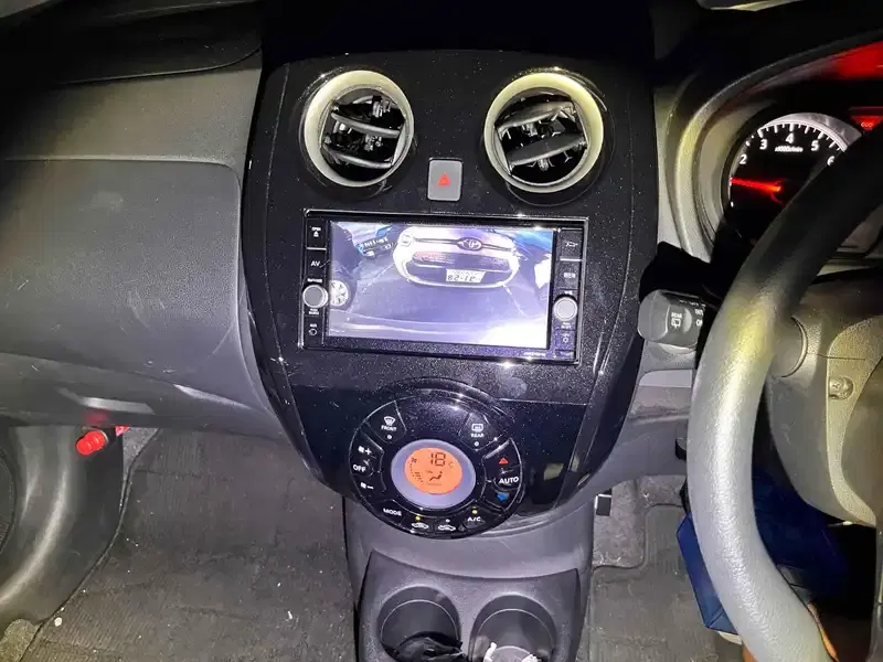 NISSAN NOTE X V SELECTION Image 5