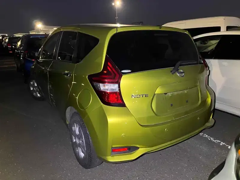 NISSAN NOTE X V SELECTION Image 2