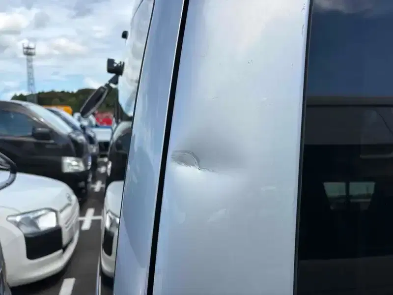 TOYOTA HIACE VAN DX Image 16