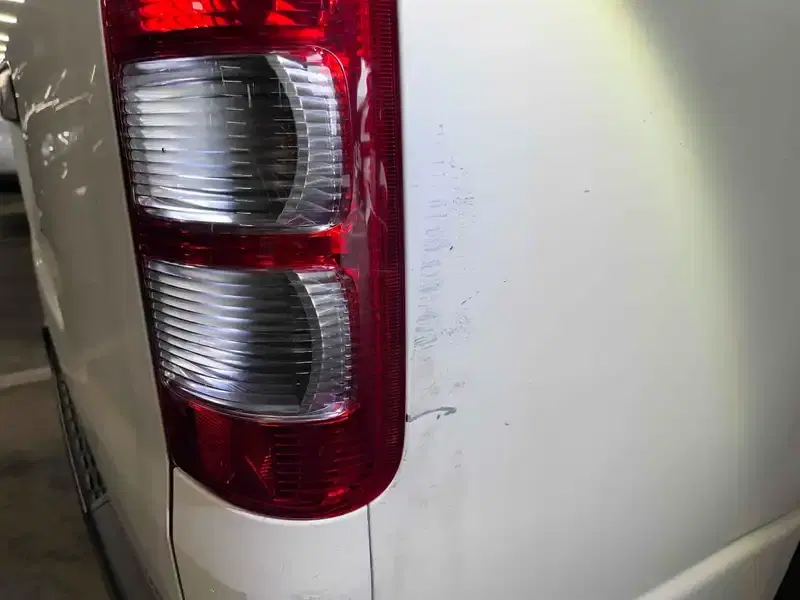 TOYOTA HIACE LONG DX Image 27