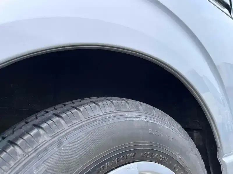 TOYOTA HIACE VAN LONGDX 4WD Image 32