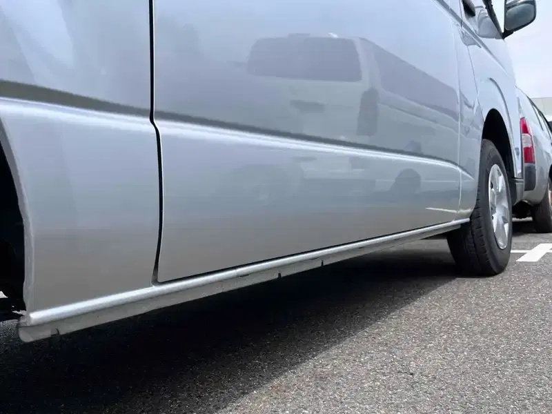 TOYOTA HIACE VAN LONGDX 4WD Image 33